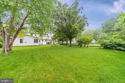 402 Apple Rd, Newark, DE 19711 photo 49