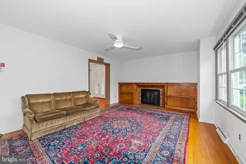 402 Apple Rd, Newark, DE 19711 photo 7