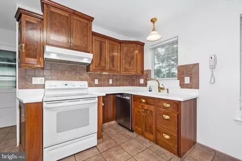 402 Apple Rd, Newark, DE 19711 photo 15