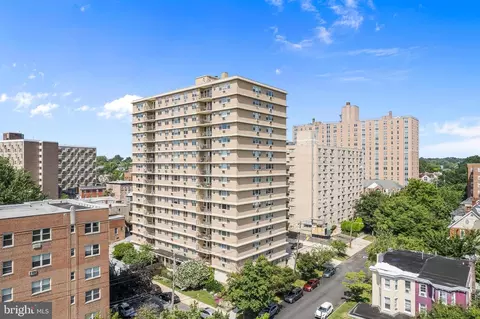 1301 N Harrison St #708, Wilmington, DE 19806