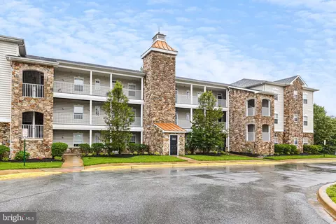 101 Colonial Downs Ct #1305, Newark, DE 19702