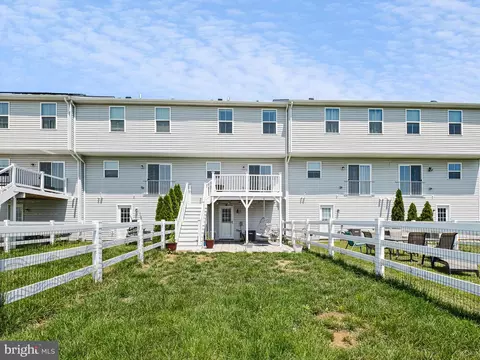 138 Wye Oak Dr, Townsend, DE 19734 photo 2