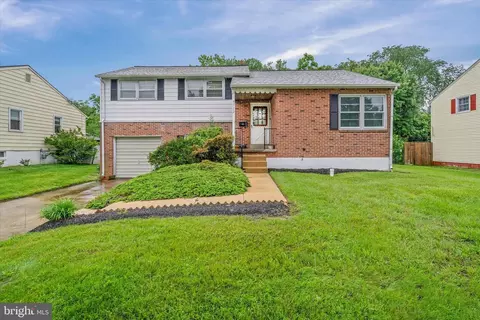 4512 Hendry Ave, Wilmington, DE 19808
