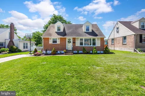 106 Waverly Rd, Wilmington, DE 19803