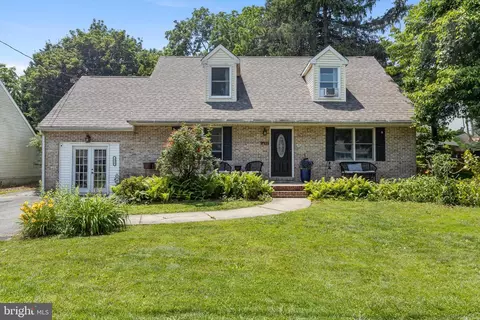 111 Delaplane Ave, Newark, DE 19711