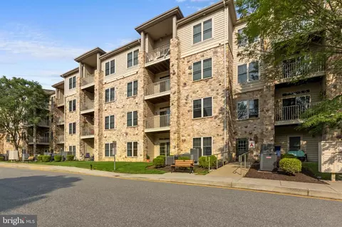 3000 Unit Fountainview Cir #3107, Newark, DE 19713