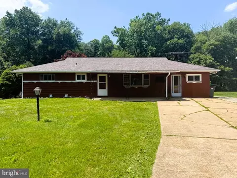 1247 Red Lion Rd, Bear, DE 19701