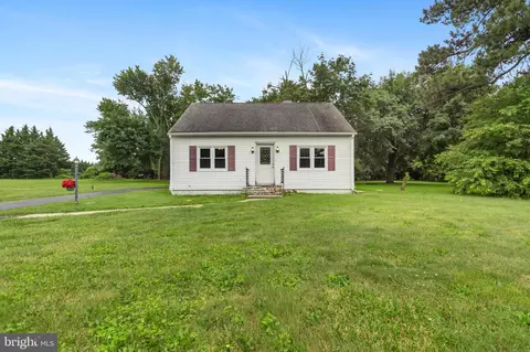 Exterior - 934 Fieldsboro Rd, Townsend, DE 19734 photo 1 of 3