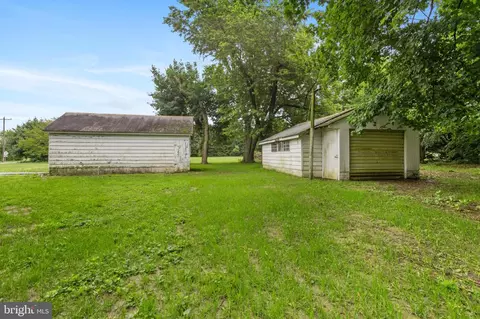 Exterior - 934 Fieldsboro Rd, Townsend, DE 19734 photo 2 of 3