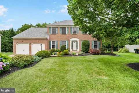 142 Woodland Rd, Newark, DE 19702