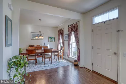 Entry Way - 471 South St, Townsend, DE 19734 photo 4 of 15