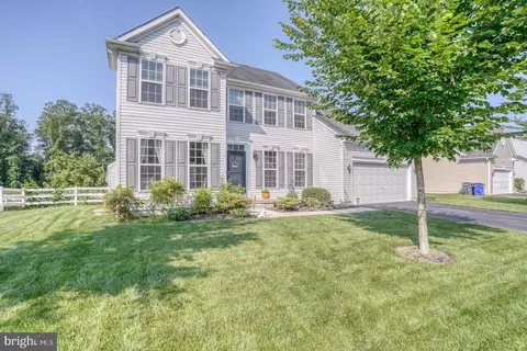 Exterior - 471 South St, Townsend, DE 19734 photo 1 of 6