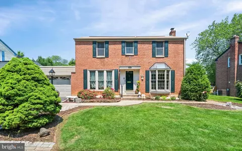 255 Waverly Rd, Wilmington, DE 19803