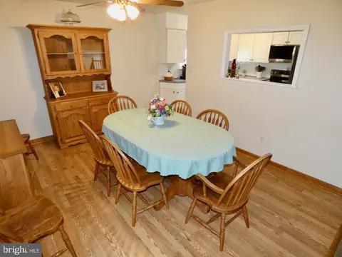 Dining - 41 Stallion Dr, Newark, DE 19713 photo 6 of 7