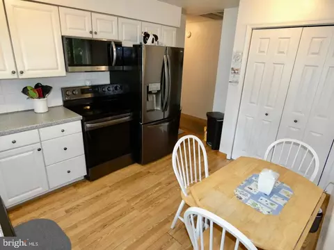 Kitchen - 41 Stallion Dr, Newark, DE 19713 photo 1 of 5