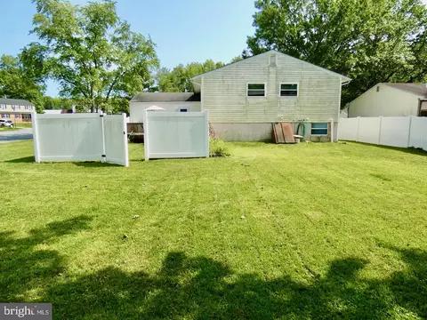 Exterior - 41 Stallion Dr, Newark, DE 19713 photo 12 of 14