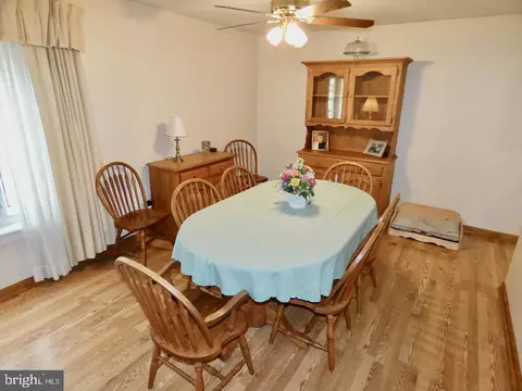 Dining - 41 Stallion Dr, Newark, DE 19713 photo 3 of 7