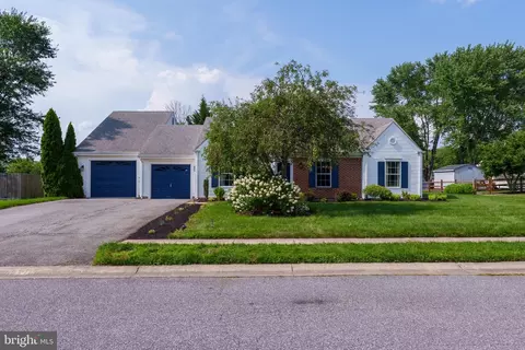 155 Coopers Dr, Newark, DE 19702