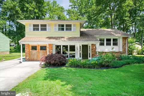 39 Cornwall Dr, Newark, DE 19711
