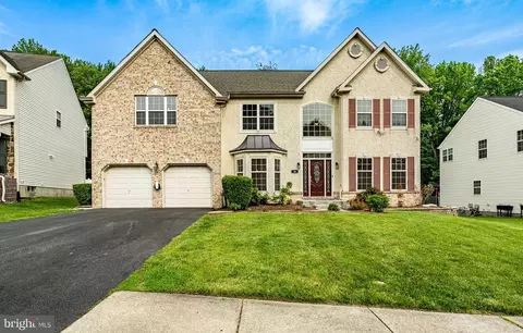 20 Blackbird Ct, Newark, DE 19702