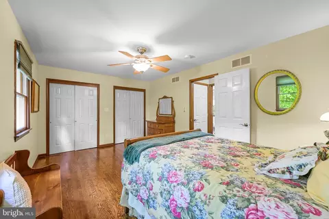 Bedroom - 304 N Hickory Dr, Bear, DE 19701 photo 4 of 6