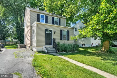 2102 Garfield Ave, Wilmington, DE 19809