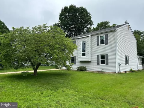 113 Garwood Dr, Bear, DE 19701