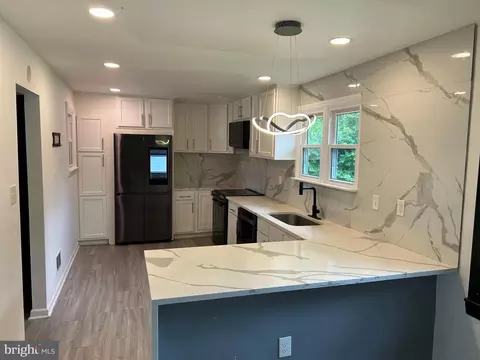 Kitchen - 113 Garwood Dr, Bear, DE 19701 photo 2 of 3