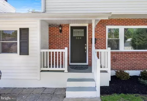 Exterior - 504 Shue Dr, Newark, DE 19713 photo 2 of 4