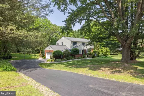 17 Bridleshire Rd, Newark, DE 19711