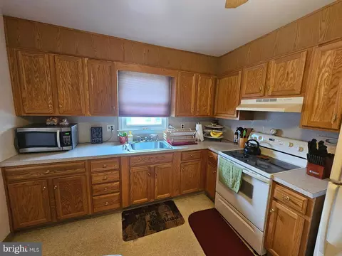 Kitchen - 2 Spruce Ave, Elsmere, DE 19805 photo 1 of 1