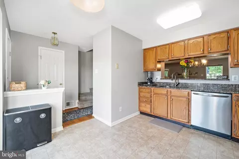 806 Arbern Pl, Newark, DE 19711 photo 10