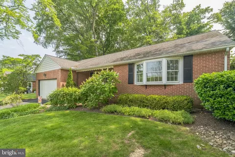 728 Ashford Rd, Wilmington, DE 19803