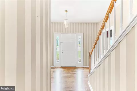 Entry Way - 4 Pine Tree Ct, Hockessin, DE 19707 photo 1 of 5