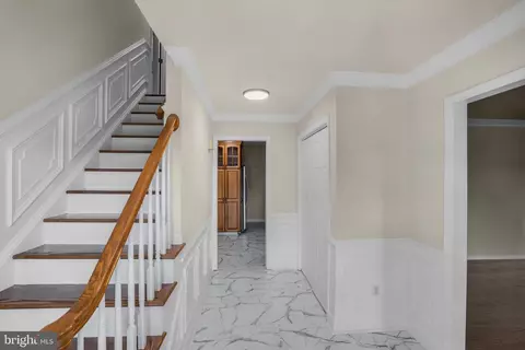 Entry Way - 13 Firechase Cir, Newark, DE 19711 photo 2 of 3