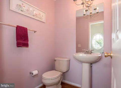 Bath - 131 Ascot Ct, Bear, DE 19701 photo 1 of 5