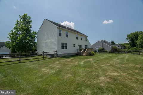 Exterior - 131 Ascot Ct, Bear, DE 19701 photo 9 of 10