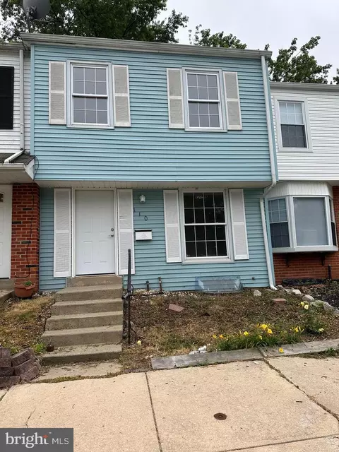 110 Hopkins Ct, Newark, DE 19713
