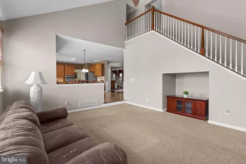 Living - 907 Mather Dr, Bear, DE 19701 photo 3 of 4