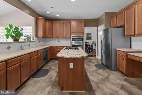 Kitchen - 907 Mather Dr, Bear, DE 19701 photo 2 of 5