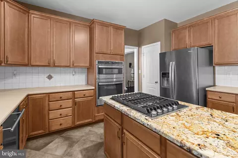 Kitchen - 907 Mather Dr, Bear, DE 19701 photo 3 of 5