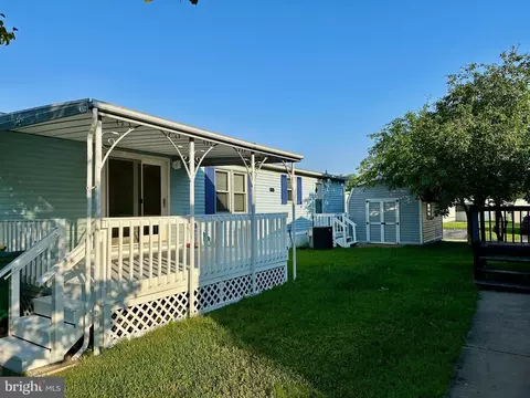 215 Joan Dr #2, Bear, DE 19701 photo 19