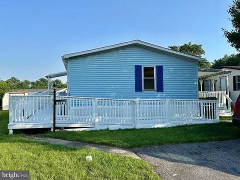 215 Joan Dr #2, Bear, DE 19701 photo 3