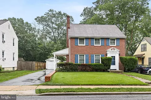 611 Academy St, Newark, DE 19711