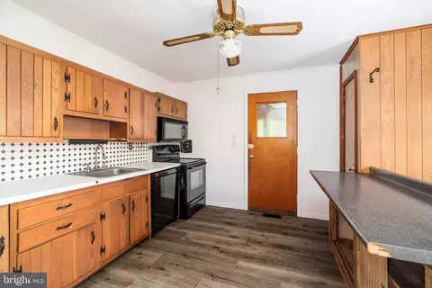 Kitchen - 116 Longview Dr, Newark, DE 19711 photo 1 of 1