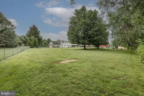 Exterior - 148 Netherlands Dr, Middletown, DE 19709 photo 10 of 17