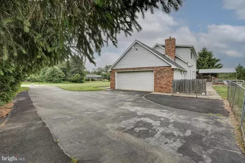 Exterior - 148 Netherlands Dr, Middletown, DE 19709 photo 13 of 17