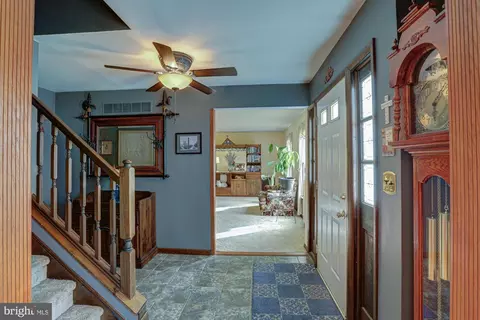 Entry Way - 148 Netherlands Dr, Middletown, DE 19709 photo 2 of 7