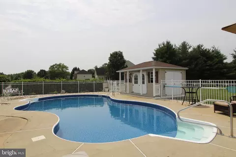 802 Chesapeake Ct, Newark, DE 19702 photo 32