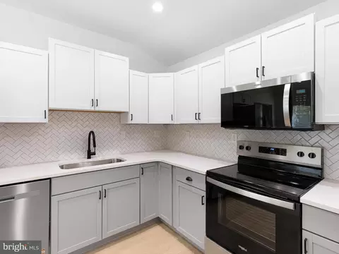 Kitchen - 23 Knickerbocker Dr, Newark, DE 19713 photo 1 of 2